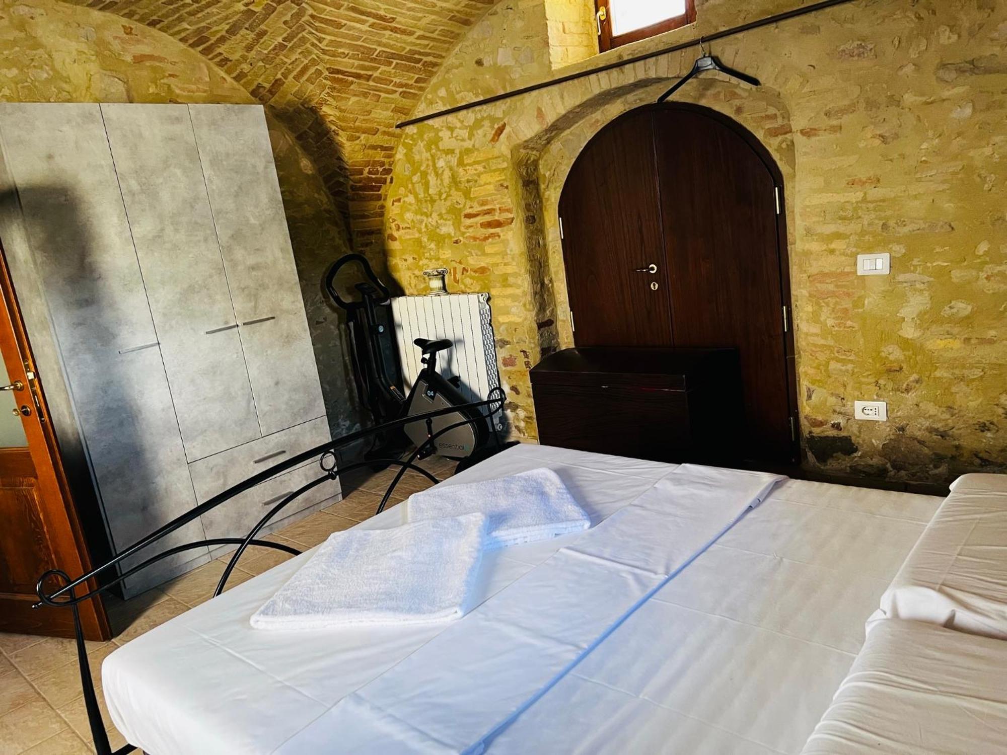 Lucky Garden Bed & Breakfast Bevagna ภายนอก รูปภาพ